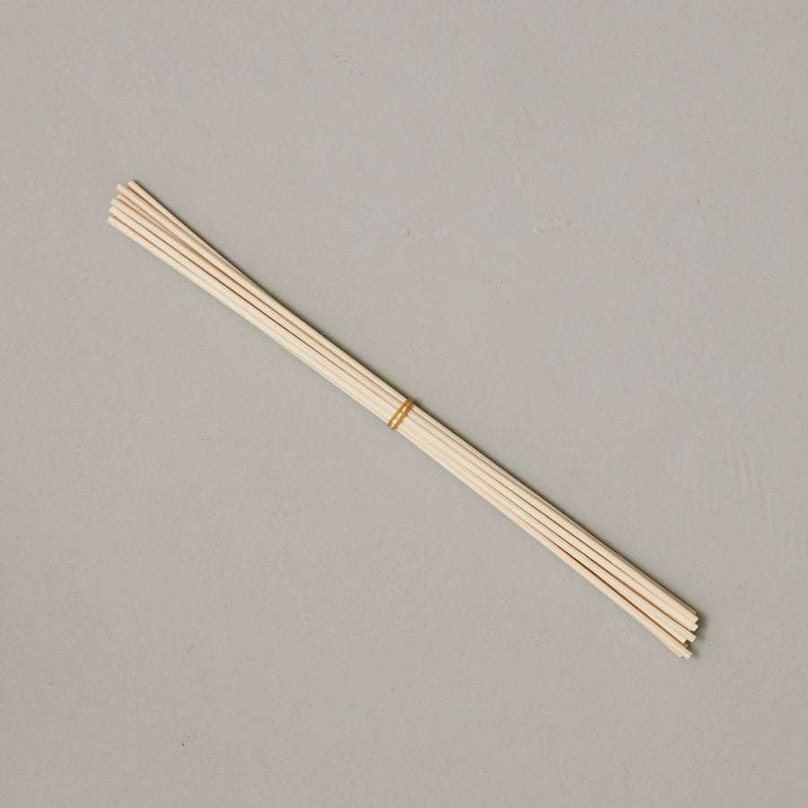 Bundle of 12 Natural Rattan Reeds ~ 30cm | True Grace